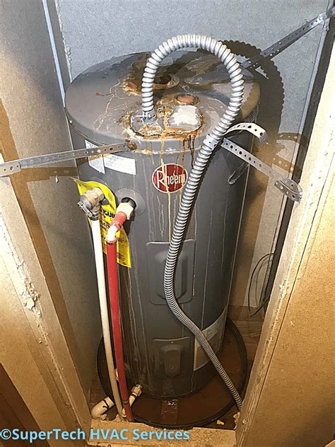 Leak from Top of Water Heater: Common Causes and Effective。